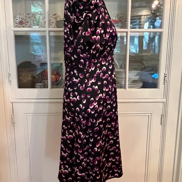 ANNA SUI Vintage Silk Dress, Size 8, Black & Purple Flower Petals, Early 2000s! - Picture 5 of 13